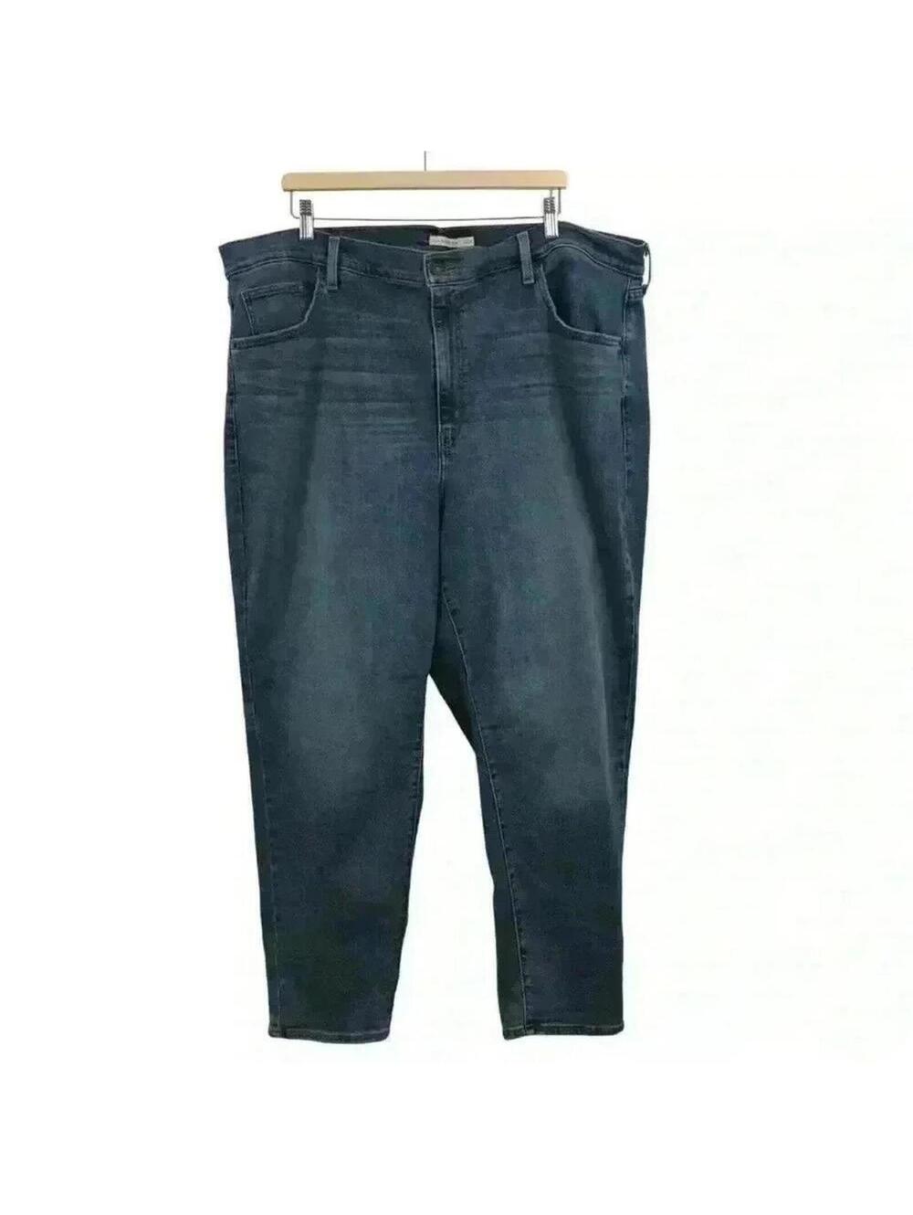 Levi’s Women’s High Waisted Mom Jeans Size 22W